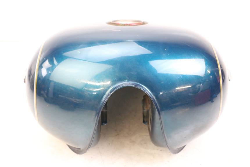 photo de BRANDSTOFTANK SUZUKI GZ MARAUDER 125 (1998 - 2004) - Zoom op componenten