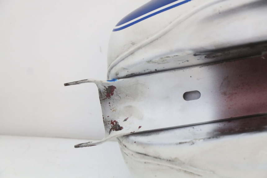 photo de BRANDSTOFTANK HARLEY DAVIDSON SPORTSTER XL CUSTOM 883 (1999 - 2006) - Detailaanzicht