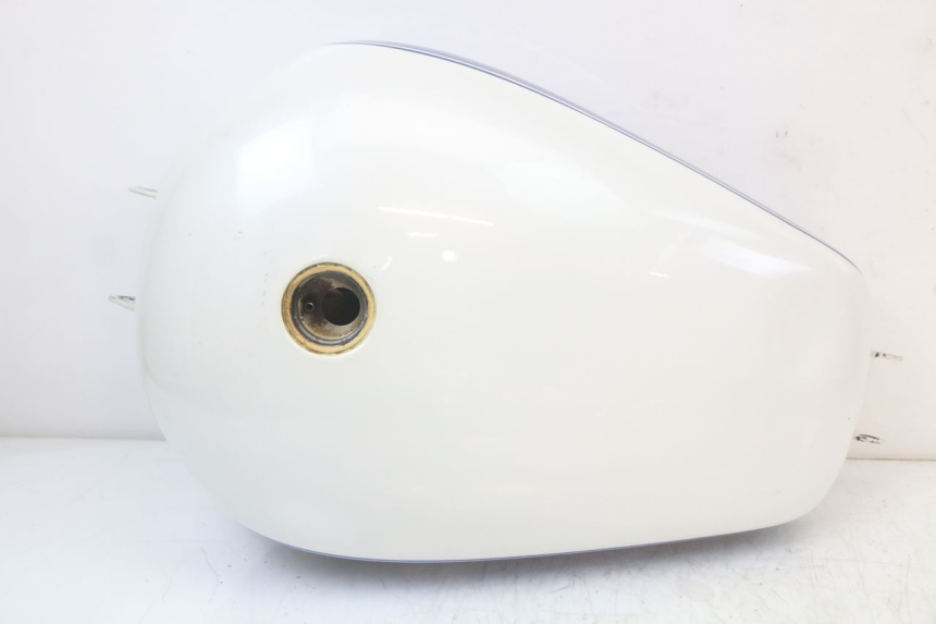 photo de BRANDSTOFTANK HARLEY DAVIDSON SPORTSTER XL CUSTOM 883 (1999 - 2006) - Gecontroleerd onderdeel