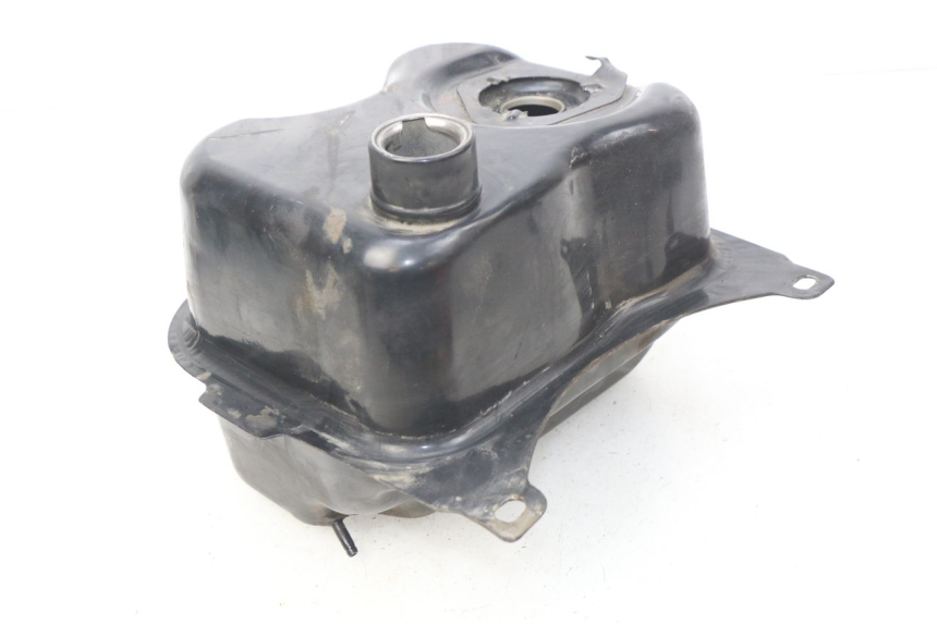 photo de BRANDSTOFTANK HAOTIAN HT125T-2 125 - Andere kijkhoek