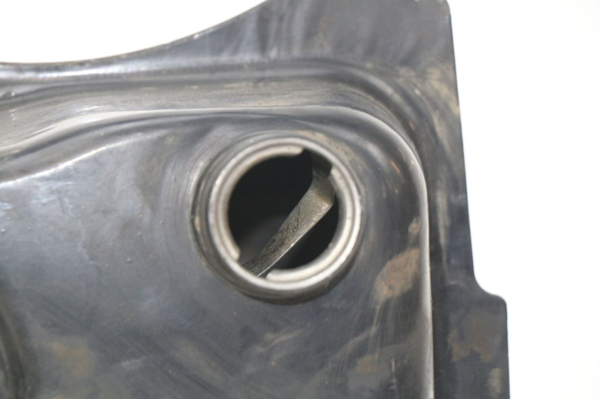 photo de BRANDSTOFTANK HAOTIAN HT125T-2 125 - Technische close-up