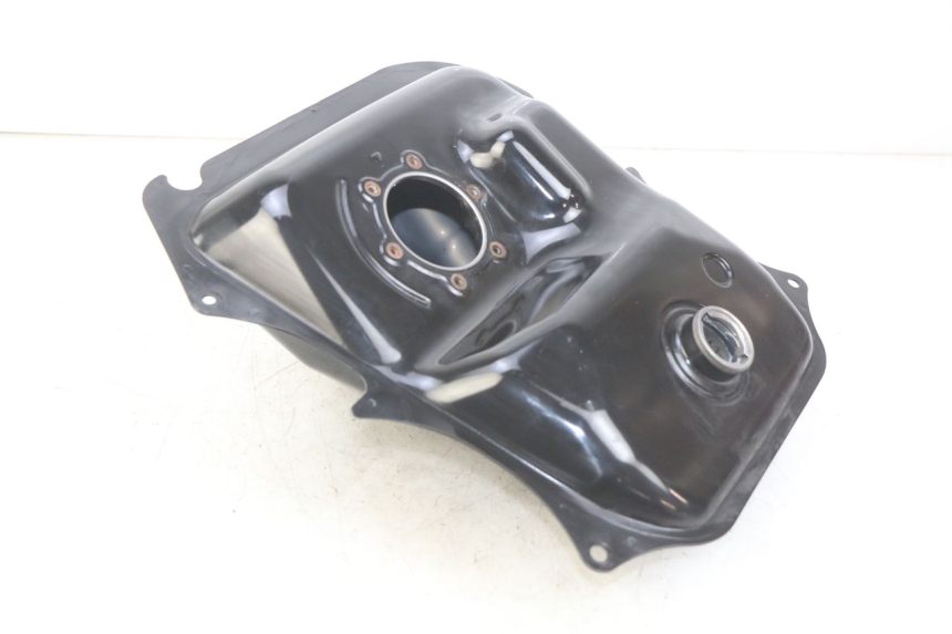 photo de BRANDSTOFTANK YAMAHA HW XENTER 125 (2011 - 2017) - Bevestigingspunten