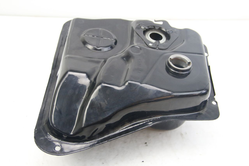 photo de BRANDSTOFTANK SYM JET 4 4T 50 (2018 - 2021) - Detail van het onderdeel