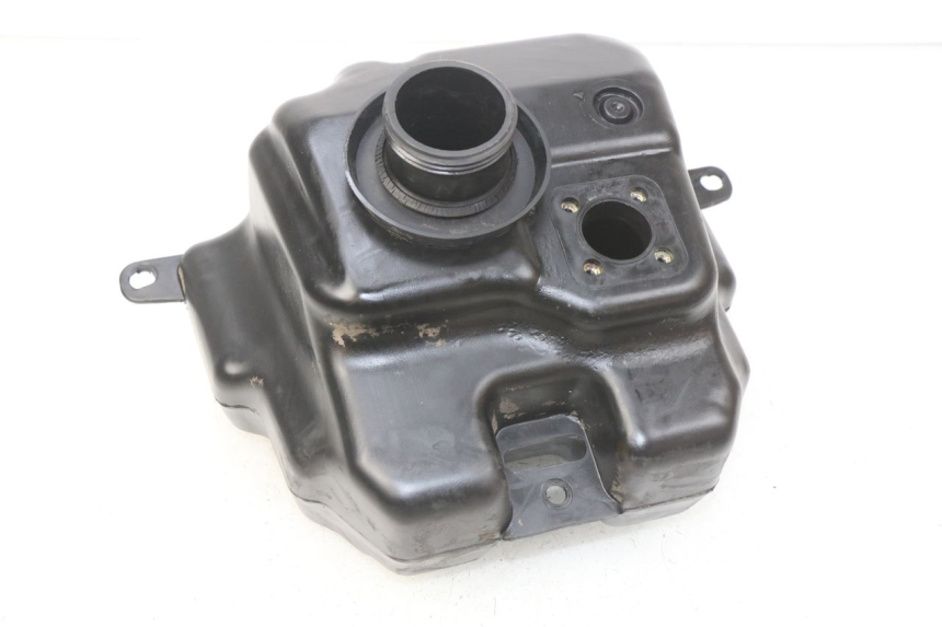 photo de BRANDSTOFTANK PEUGEOT KISBEE 2T 50 (2010 - 2017) - Hoofdaanzicht