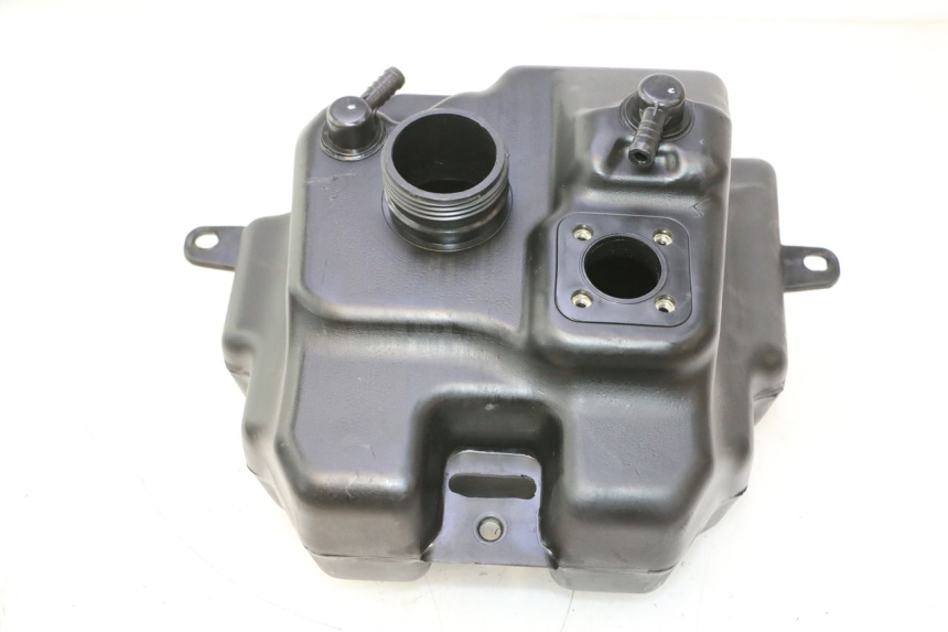 photo de BRANDSTOFTANK PEUGEOT KISBEE 4T 50 (2023 - 2026) - Technische close-up
