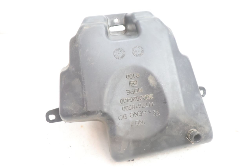 photo de BRANDSTOFTANK PEUGEOT KISBEE 4T 50 (2010 - 2017) - Technische close-up