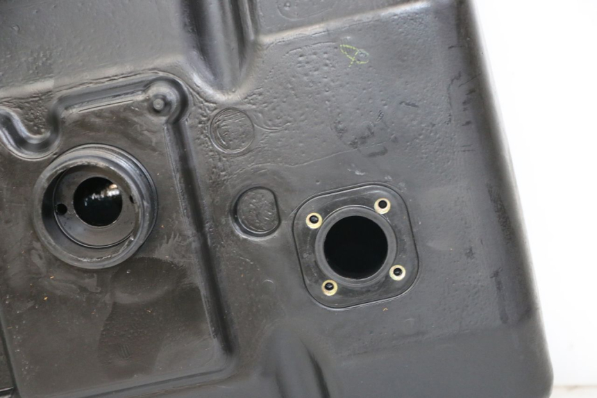 photo de BRANDSTOFTANK KYMCO PEOPLE S 125 (2000 - 2008) - Overzicht