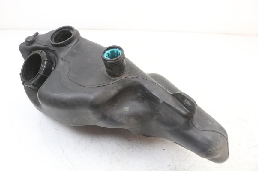 photo de BRANDSTOFTANK PIAGGIO LIBERTY 4T 50 (2018 - 2021) - Zoom op gebruiksstaat