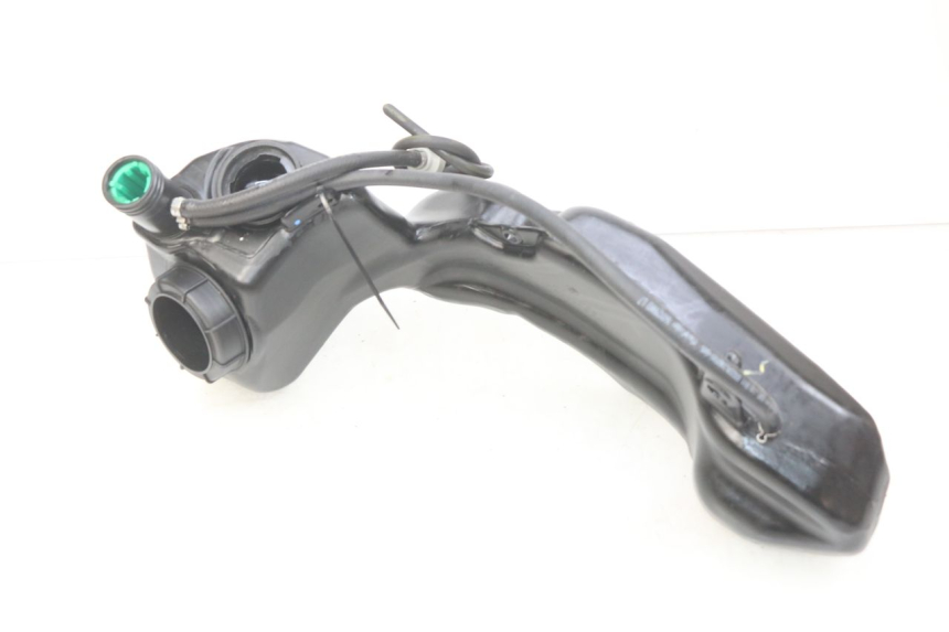 photo de BRANDSTOFTANK PIAGGIO LIBERTY IGET 4T 50 (2015 - 2020) - Andere kijkhoek