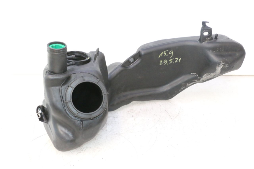 photo de BRANDSTOFTANK PIAGGIO LIBERTY IGET 4T 50 (2021 - 2025) - Andere kijkhoek