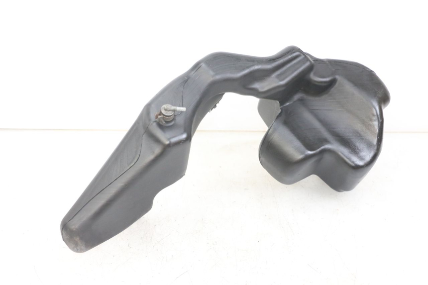 photo de BRANDSTOFTANK PIAGGIO LIBERTY 125 (2009 - 2013) - Detail van het onderdeel