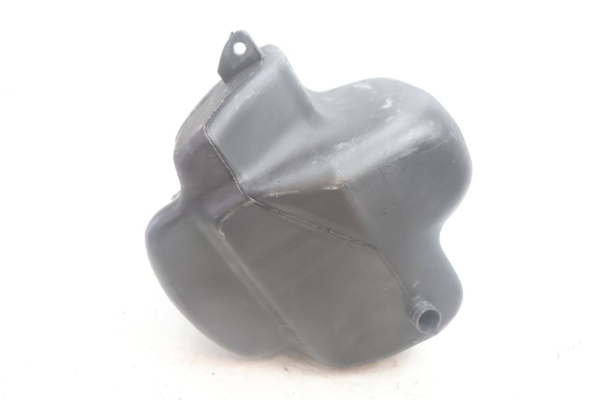 photo de BRANDSTOFTANK PIAGGIO LIBERTY 50 (1998 - 2003) - Bevestigingspunten