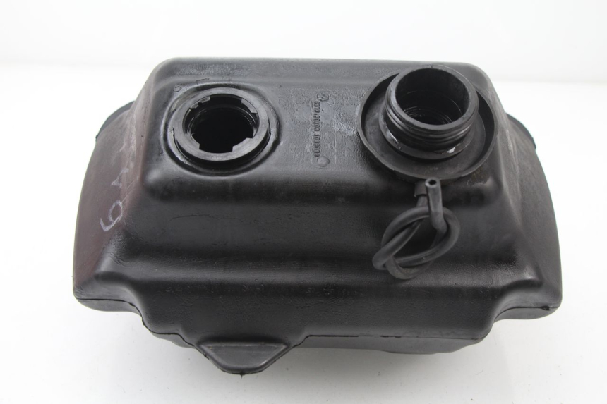 photo de BRANDSTOFTANK PEUGEOT LOOXOR 50 (2001 - 2004) - Hoofdaanzicht