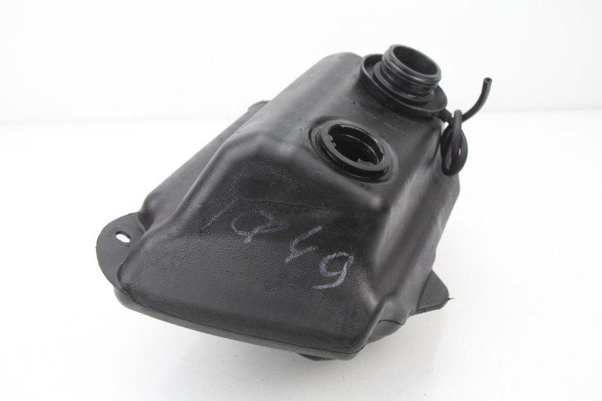 photo de BRANDSTOFTANK PEUGEOT LOOXOR 50 (2001 - 2004) - Zoom op gebruiksstaat