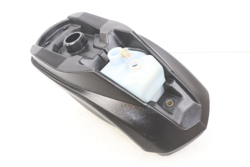 photo de BRANDSTOFTANK PEUGEOT LUDIX 50 (2008 - 2017) - Zoom op gebruiksstaat