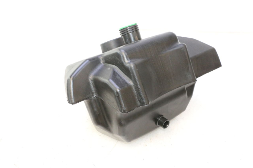 photo de BRANDSTOFTANK MBK MACH G AC 50 (2002 - 2014) - Technische close-up