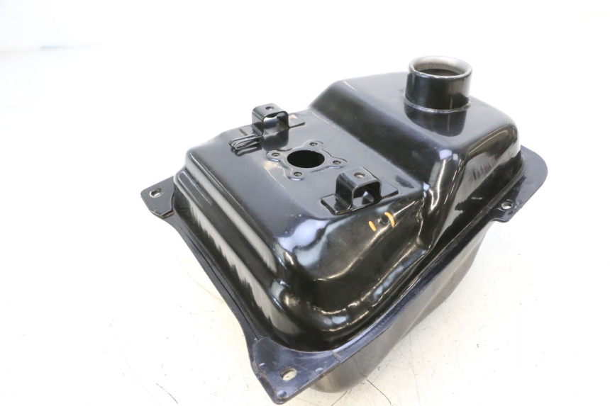 photo de BRANDSTOFTANK KEEWAY MATRIX RX9 125 (2006 - 2007) - Detail van het onderdeel