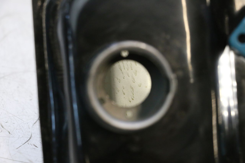 photo de BRANDSTOFTANK KEEWAY MATRIX RX9 125 (2006 - 2007) - Technische close-up