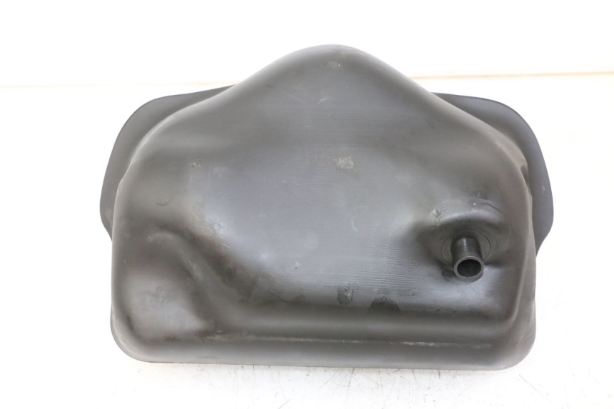 photo de BRANDSTOFTANK MBK BOOSTER NEXT GENERATION 50 (1995 - 1998) - Andere kijkhoek