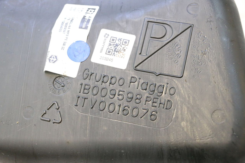 photo de BRANDSTOFTANK PIAGGIO MP3 HPE 530 (2022 - 2026) - Detail van het onderdeel