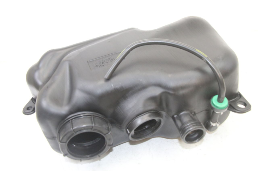 photo de BRANDSTOFTANK PIAGGIO MP3 500 (2014 - 2017) - Detail van het onderdeel