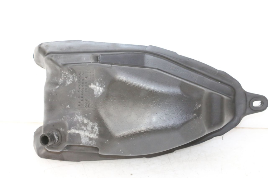 photo de BRANDSTOFTANK RIEJU MRT 50 (2018 - 2021) - Detail van het onderdeel