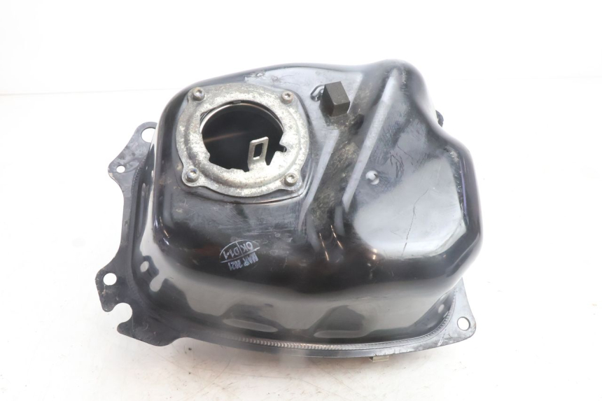 photo de BRANDSTOFTANK YAMAHA N-MAX NMAX 125 (2021 - 2024) - Staat van het oppervlak