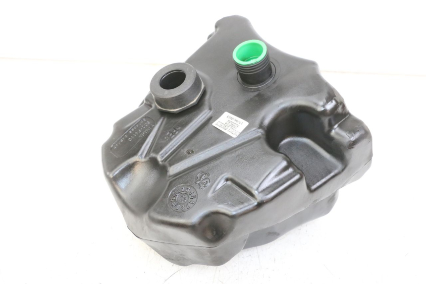 photo de BRANDSTOFTANK YAMAHA NEO'S NEOS 2T EASY 50 (2013 - 2016) - Andere kijkhoek