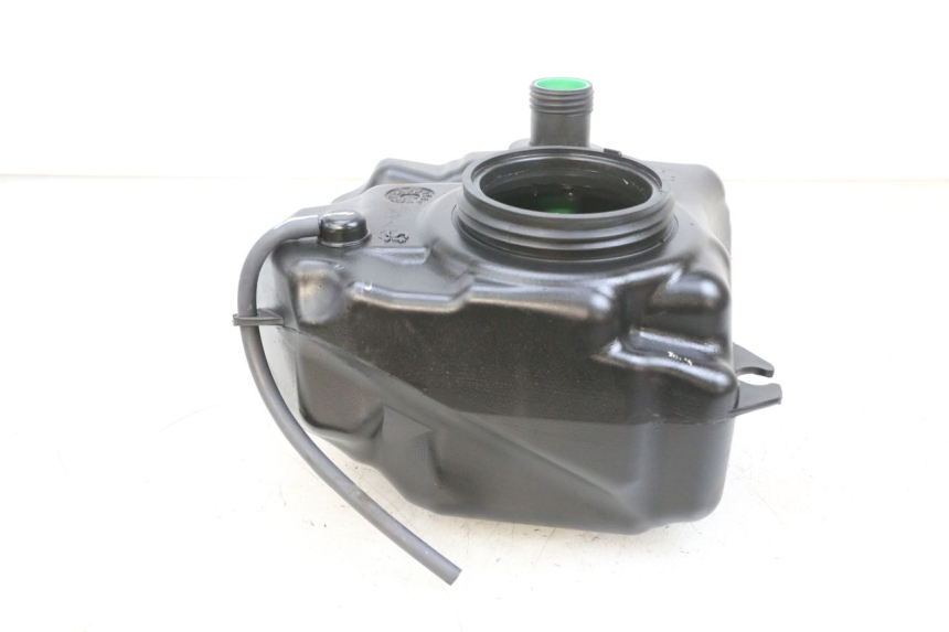 photo de BRANDSTOFTANK YAMAHA NEOS NEO'S 4T 50 (2008 - 2016) - Zoom op gebruiksstaat