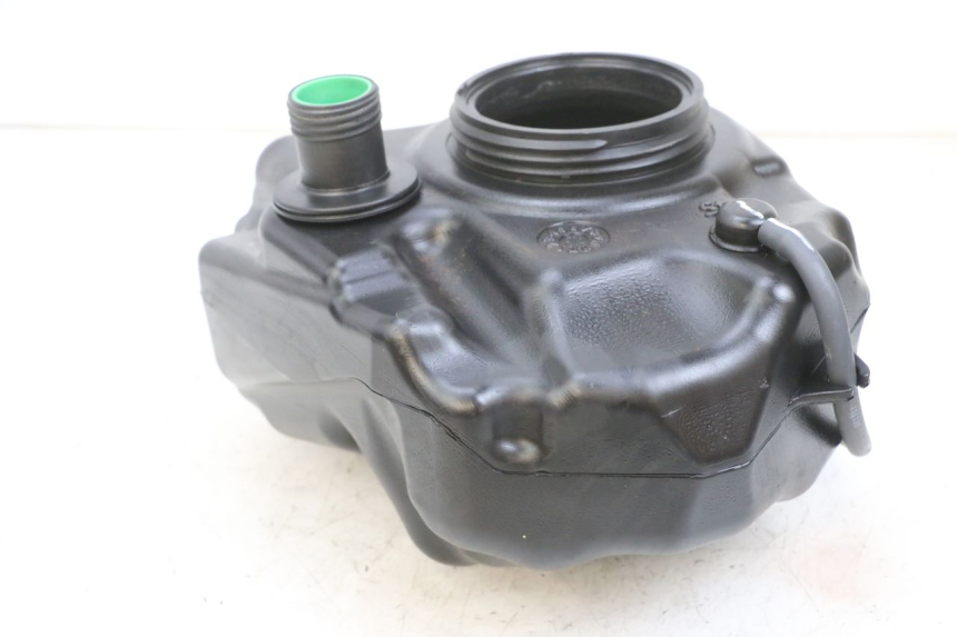 photo de BRANDSTOFTANK YAMAHA NEOS NEO'S 4T 50 (2008 - 2016) - Andere kijkhoek