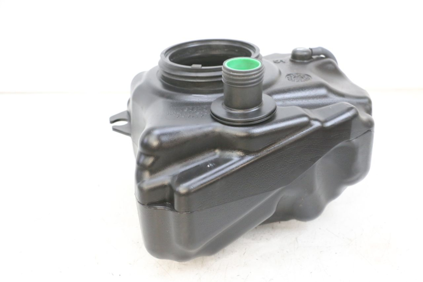 photo de BRANDSTOFTANK YAMAHA NEOS NEO'S 4T 50 (2008 - 2016) - Technische close-up