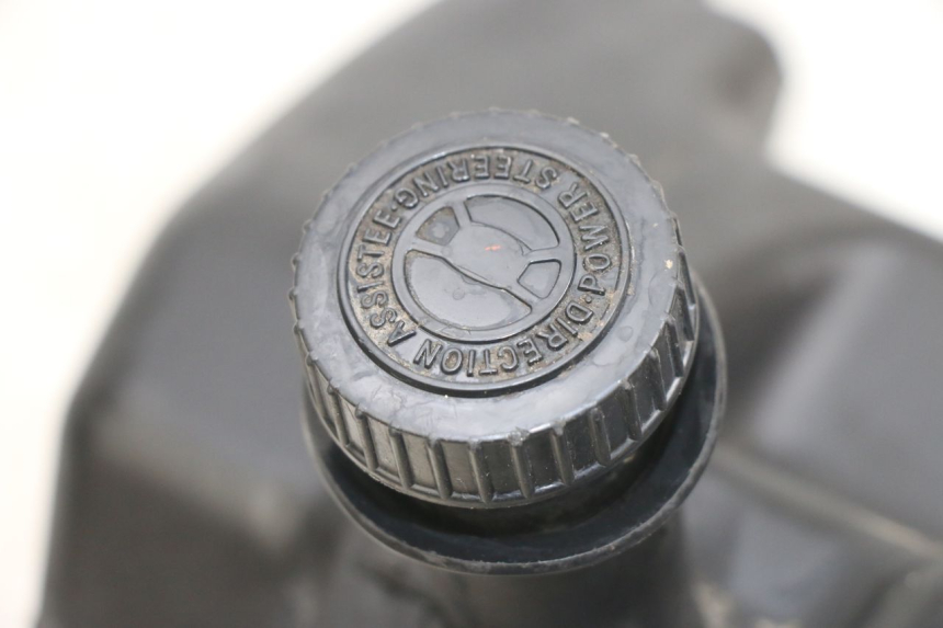 photo de BRANDSTOFTANK PIAGGIO NEW TYPHOON 50 (2018 - 2021) - Andere kijkhoek