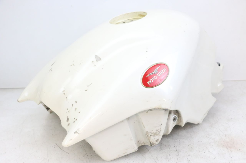 photo de BRANDSTOFTANK MOTO GUZZI NORGE 8V GT 1200 (2011 - 2016) - Detail van het onderdeel