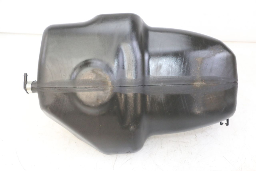 photo de BRANDSTOFTANK PIAGGIO NRG POWER PUREJET 50 (2018 - 2021) - Technische close-up