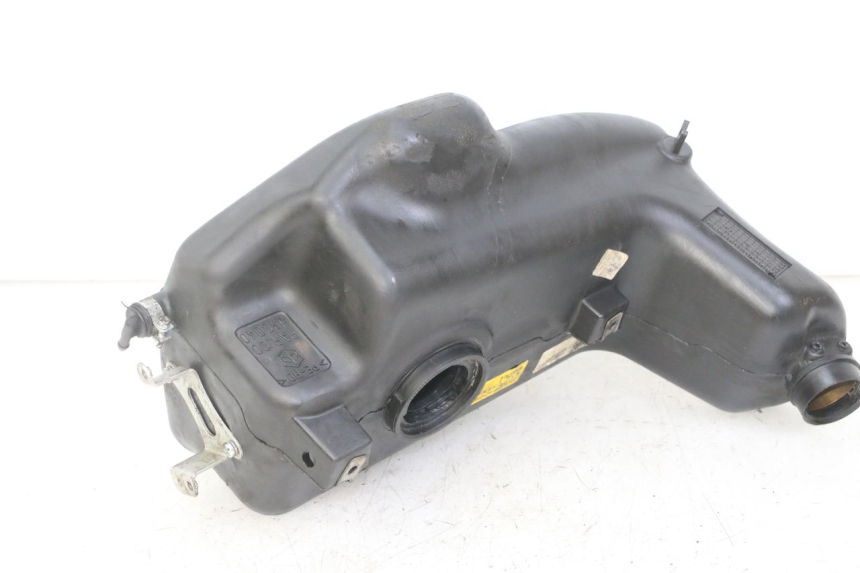 photo de BRANDSTOFTANK PIAGGIO NRG POWER PUREJET 50 (2018 - 2021) - Detail van het onderdeel