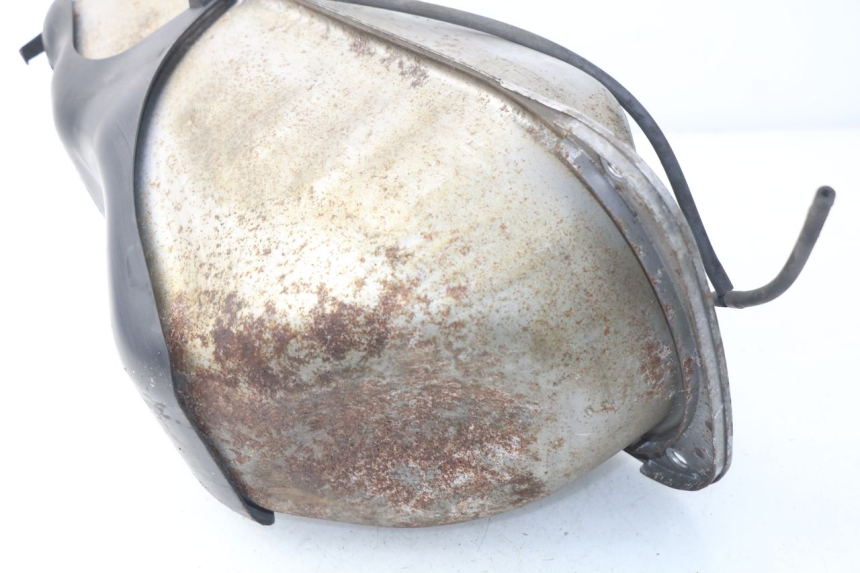 photo de BRANDSTOFTANK HONDA NSS EX FORZA 250 (2005 - 2013) - Zoom op gebruiksstaat