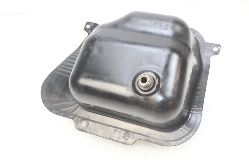 photo de BRANDSTOFTANK SYM ORBIT 2 2T 50 (2008 - 2018) - Zoom op gebruiksstaat