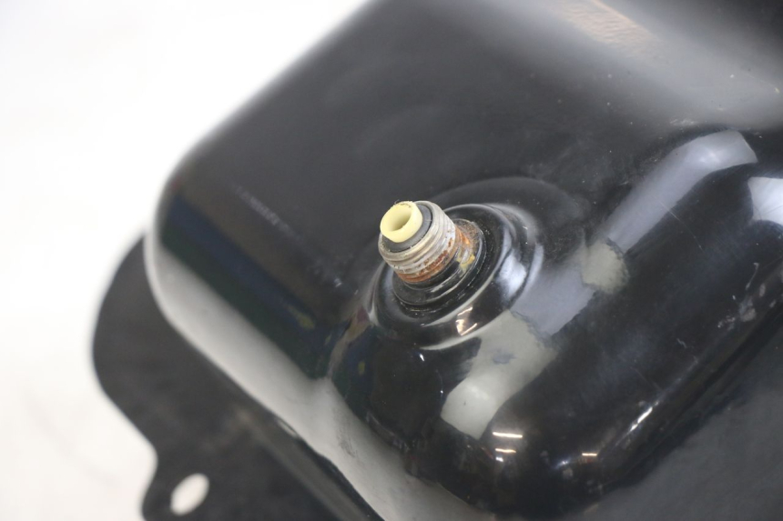 photo de BRANDSTOFTANK SYM ORBIT 2 TS 2T 50 (2011 - 2016) - Zoom op gebruiksstaat