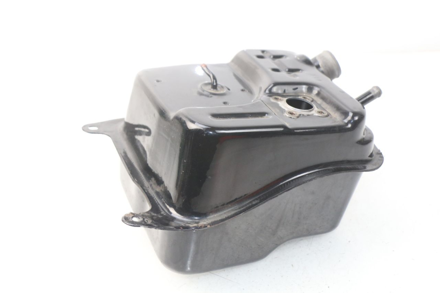 photo de BRANDSTOFTANK SYM ORBIT III 3 4T 50 (2018 - 2021) - Zoom op gebruiksstaat