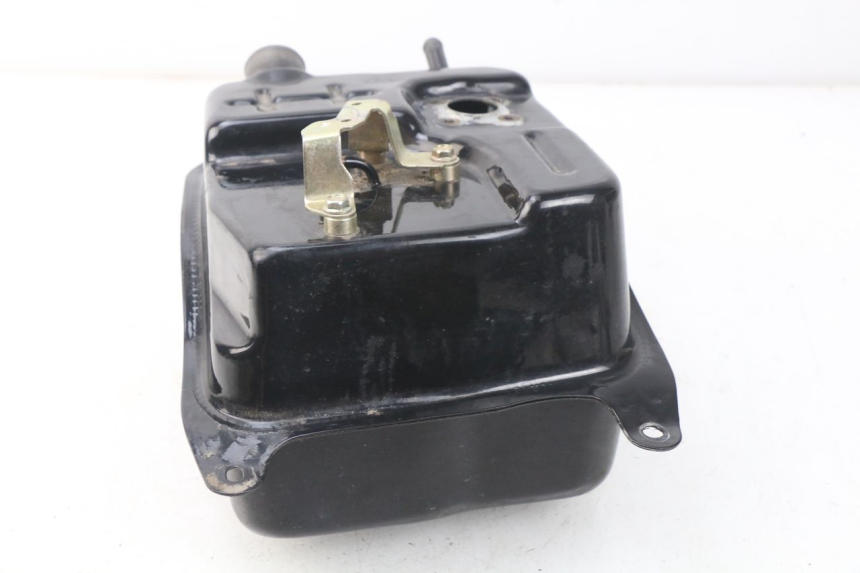 photo de BRANDSTOFTANK SYM ORBIT III 3 4T 50 (2018 - 2021) - Zoom op gebruiksstaat