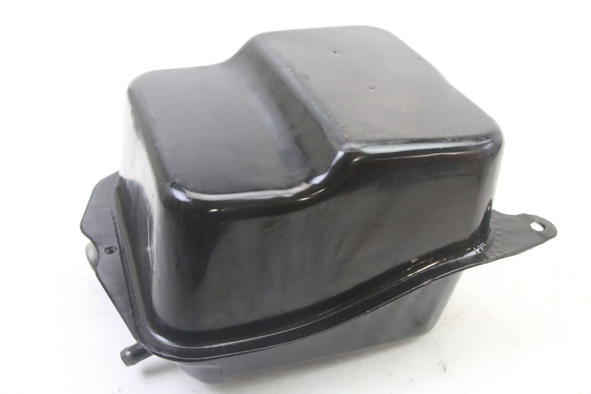 photo de BRANDSTOFTANK SYM ORBIT III 3 4T 50 (2021 - 2025) - Technische close-up