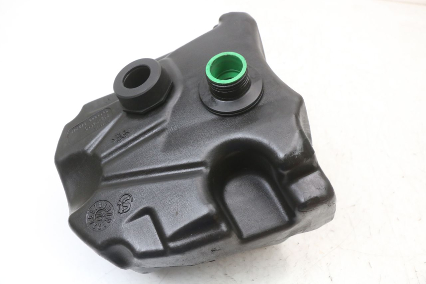 photo de BRANDSTOFTANK MBK OVETTO 2T 50 (2007 - 2017) - Zoom op gebruiksstaat