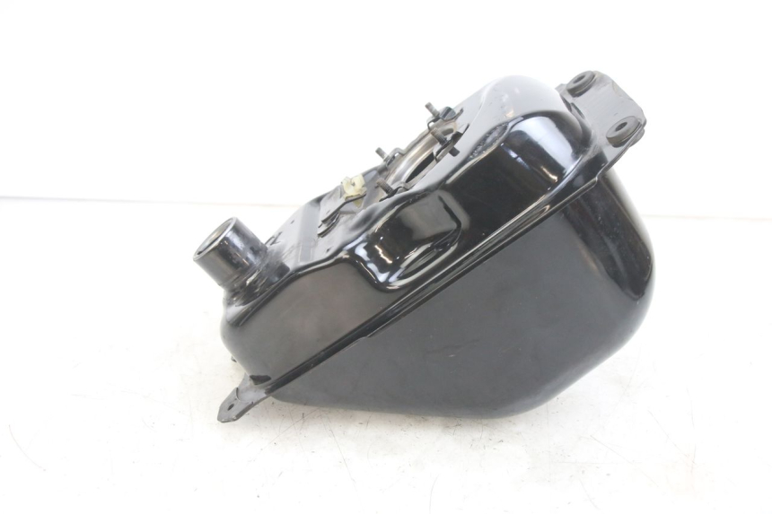 photo de BRANDSTOFTANK HONDA PCX (JF47) 125 (2012 - 2013) - Bevestigingspunten