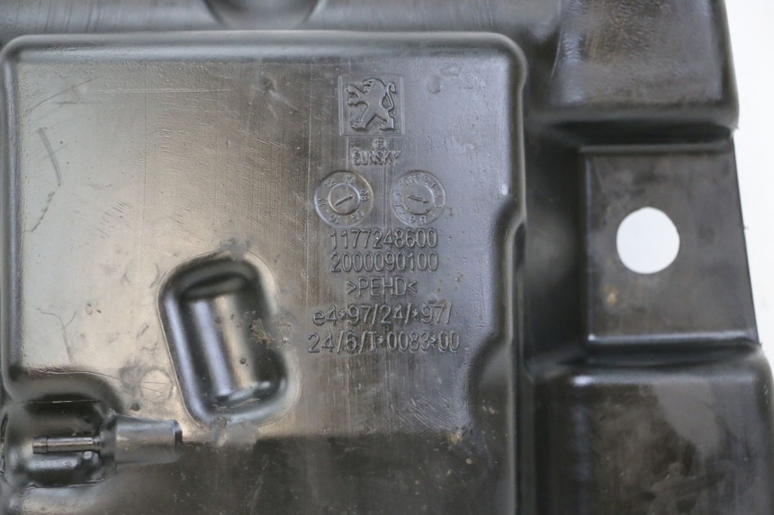 photo de BRANDSTOFTANK PEUGEOT SPEEDFIGHT 3 LC 2T 50 (2009 - 2015) - Detail van het onderdeel