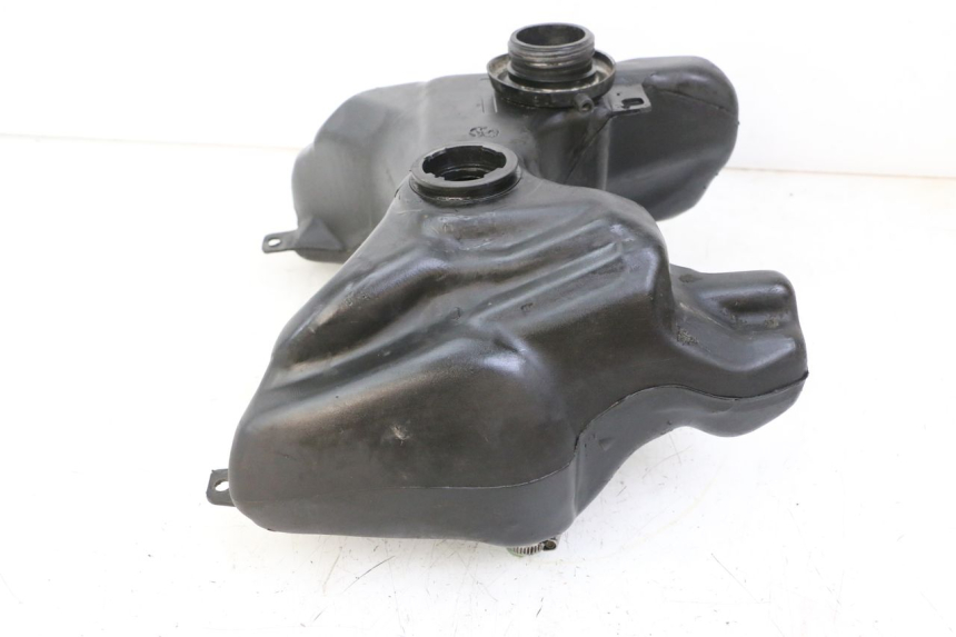 photo de BRANDSTOFTANK PEUGEOT TKR TREKKER FURIOUS 50 (2005 - 2014) - Andere kijkhoek