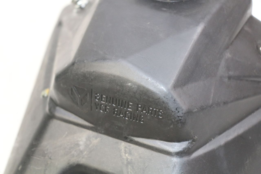 photo de BRANDSTOFTANK YCF PILOT 125 - Technische close-up