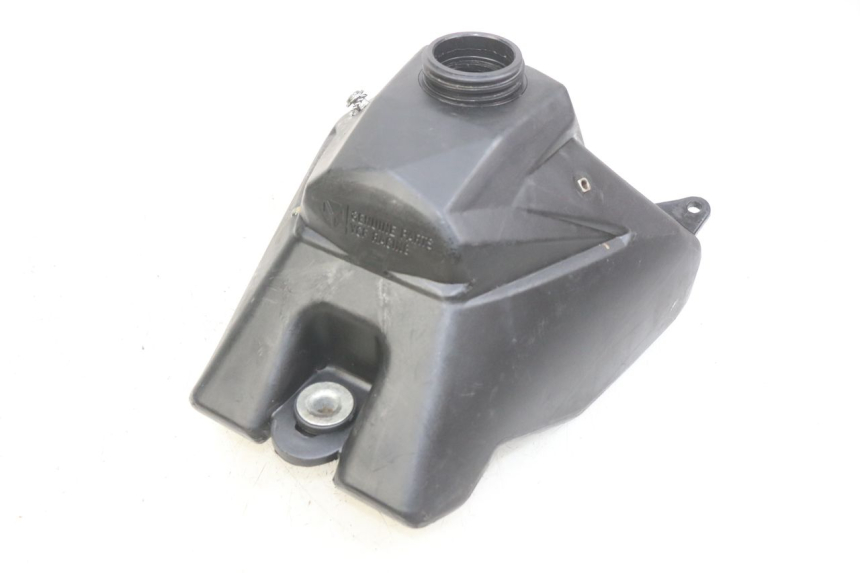 photo de BRANDSTOFTANK YCF PILOT 125 - Overzicht