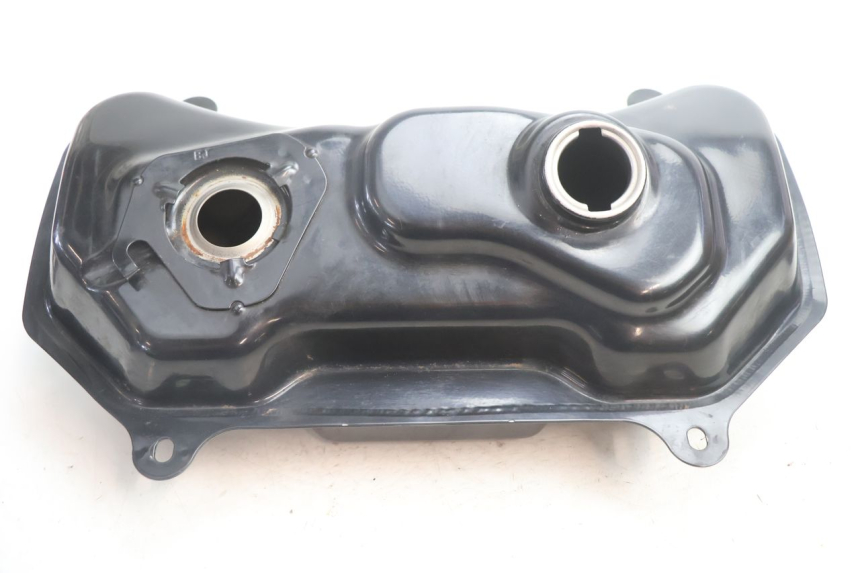 photo de BRANDSTOFTANK RAZZO QTR 50 (2011 - 2018) - Hoofdaanzicht