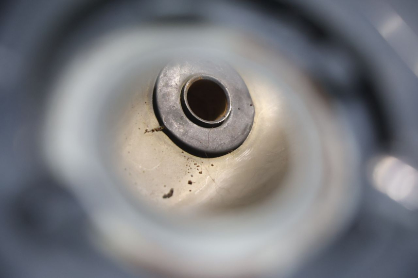photo de BRANDSTOFTANK RAZZO QTR 50 (2011 - 2018) - Bevestigingspunten