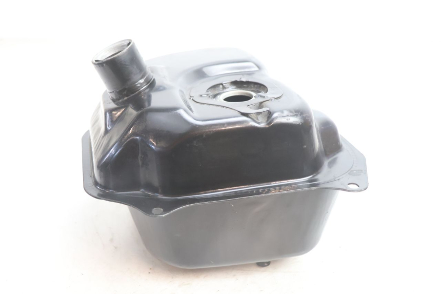 photo de BRANDSTOFTANK LAZIO RENO 50 (2016 - 2021) - Detail van het onderdeel